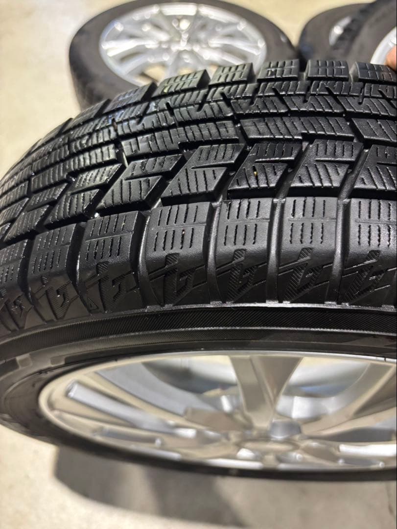 アルミとスタッドレスタイヤ 4本セット