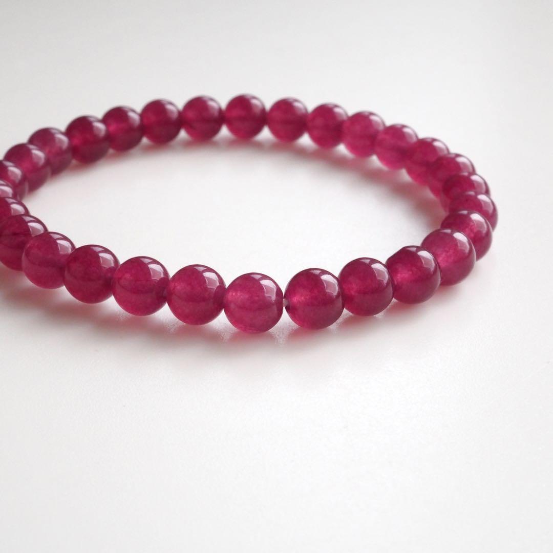 【blue.ks】ルビー翡翠のゴムブレスレット