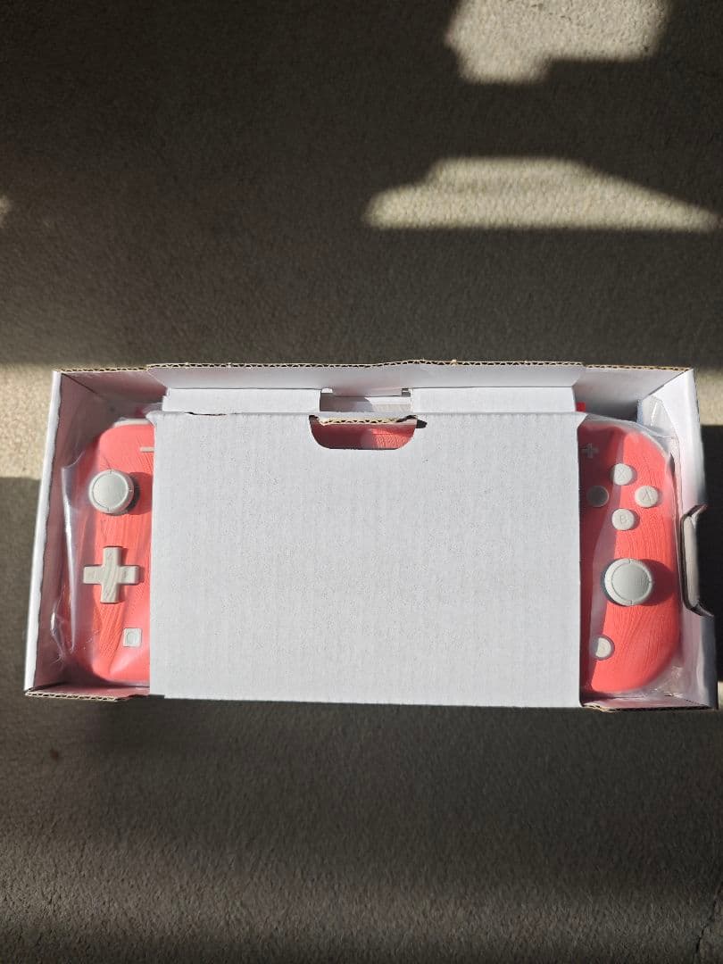 Nintendo Switch Lite コーラル ニンテンドースイッチライト