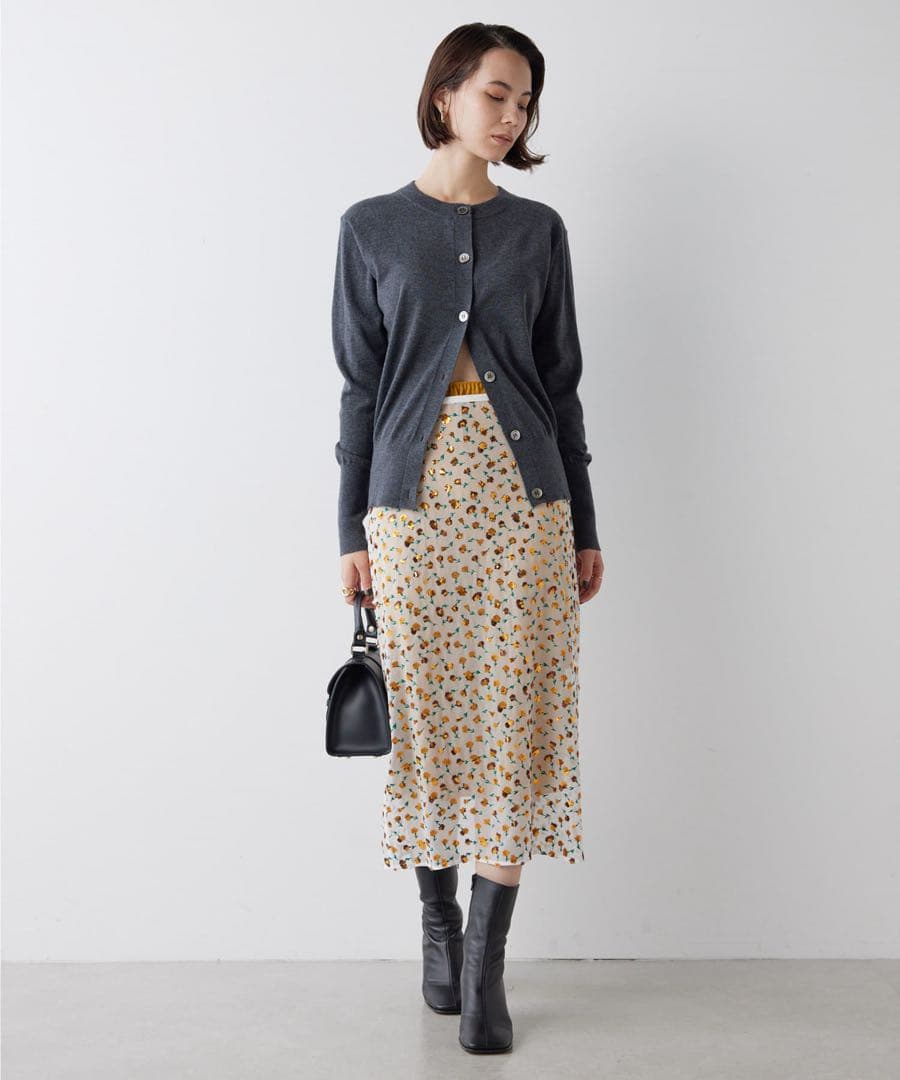 Whim Gazette ウールハイゲージカーディガン美品