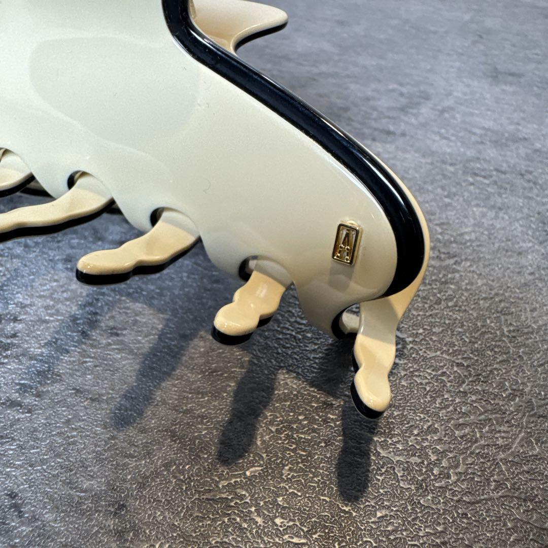 人気 ALEXANDRE DE PARIS クリップ ベージュ LISERAI