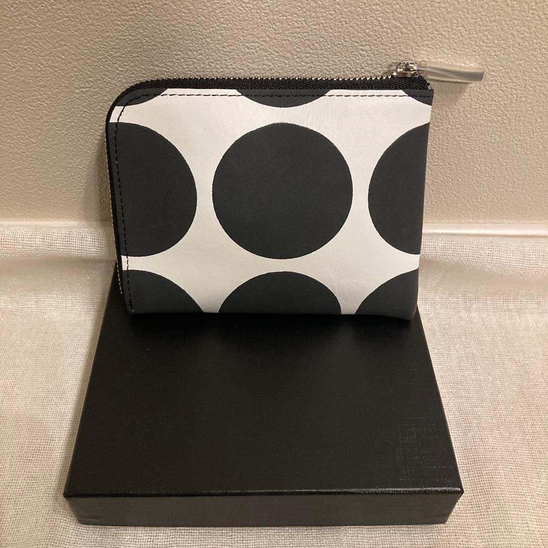 新品　kawakawaドット柄 L字ファスナーミニ財布