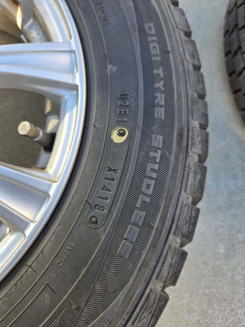 145/80R13 スタッドレス 4本 ダンロップ アルミホイール付き