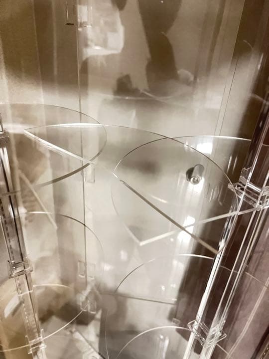 訳あり激安　コレクションケース LED照明付　フィギュアケース