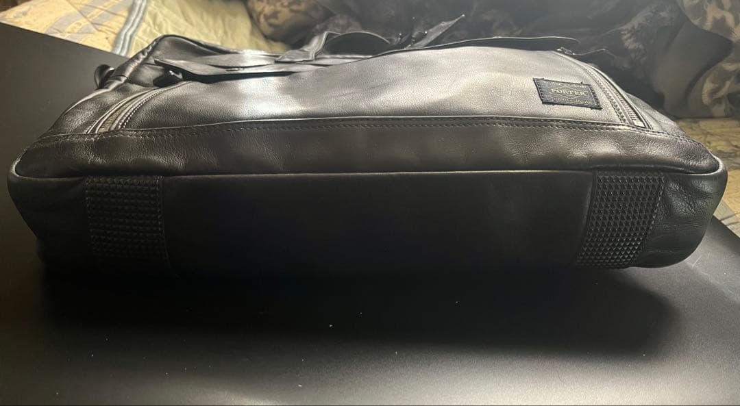 【美品❗️】PORTER ブラック レザー ショルダーバッグ　本革