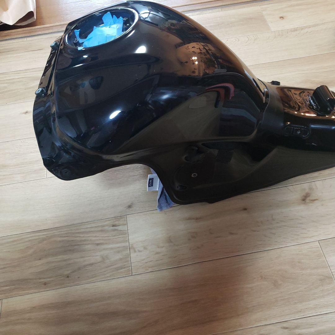 美品　zx10r 2011～2015 燃料タンク フューエルタンク jk型　純正