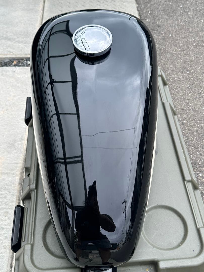 【スポーツスター】タンク　ハーレー純正　12.5リットル　インジェクション