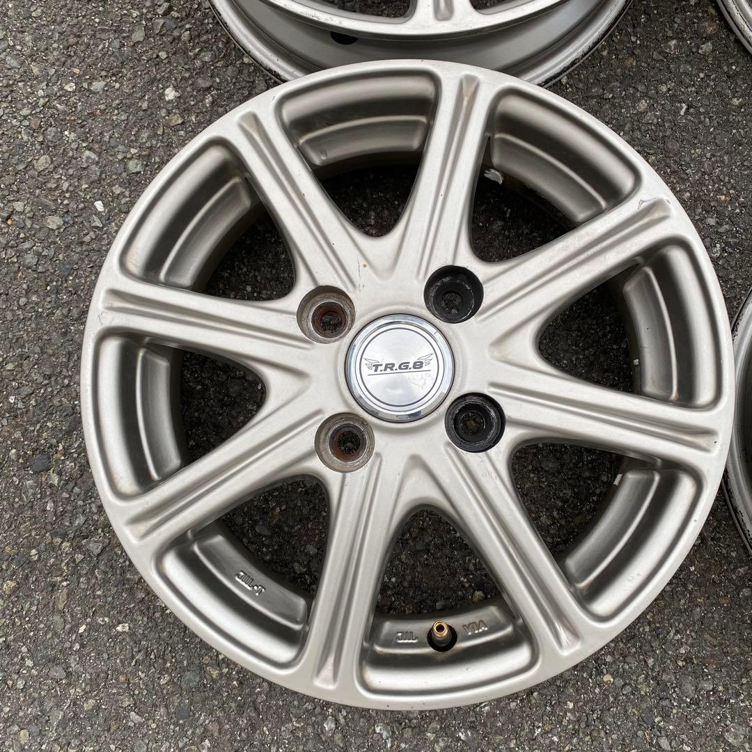 【4本セット送料無料】T.R.G.8 13×4J+43 4穴 PCD100