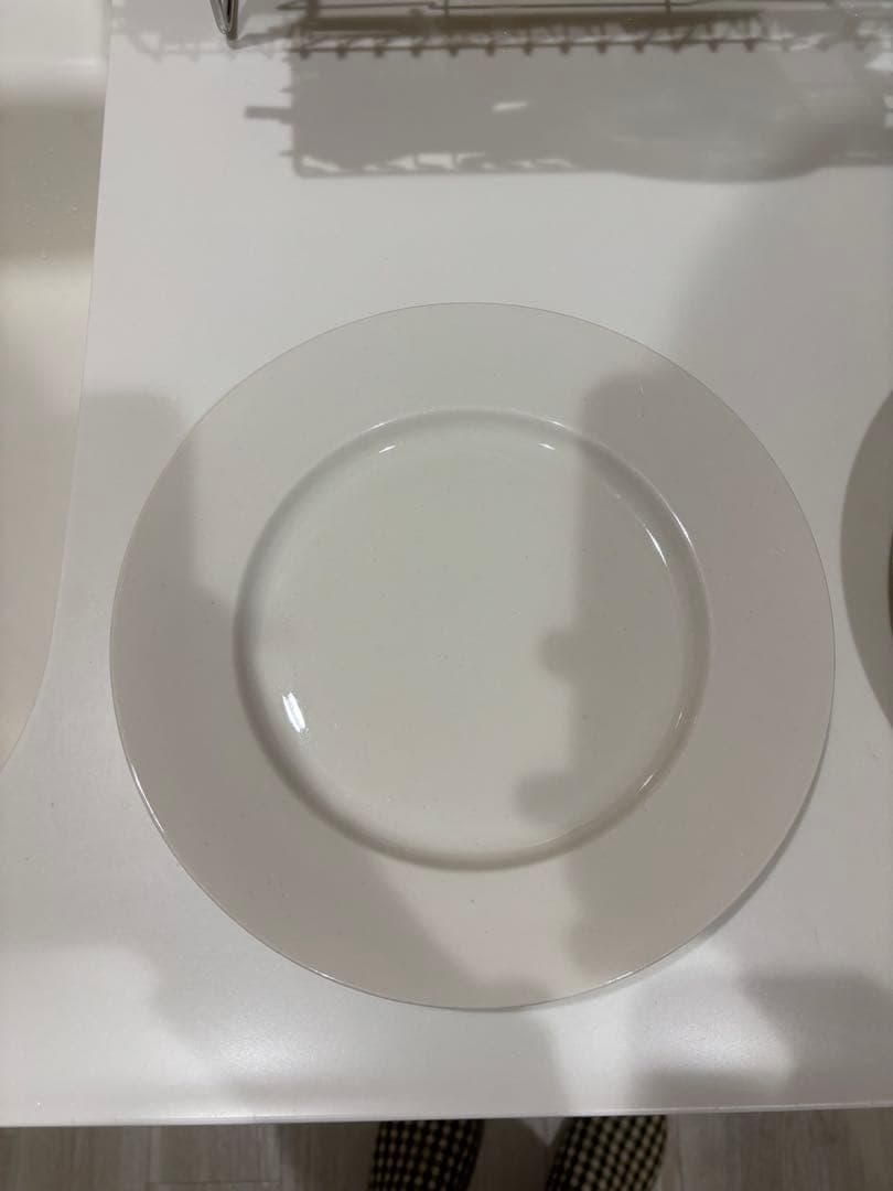 お値下げ中　オールドアラビア　リム皿3枚　白　spoonful にて購入