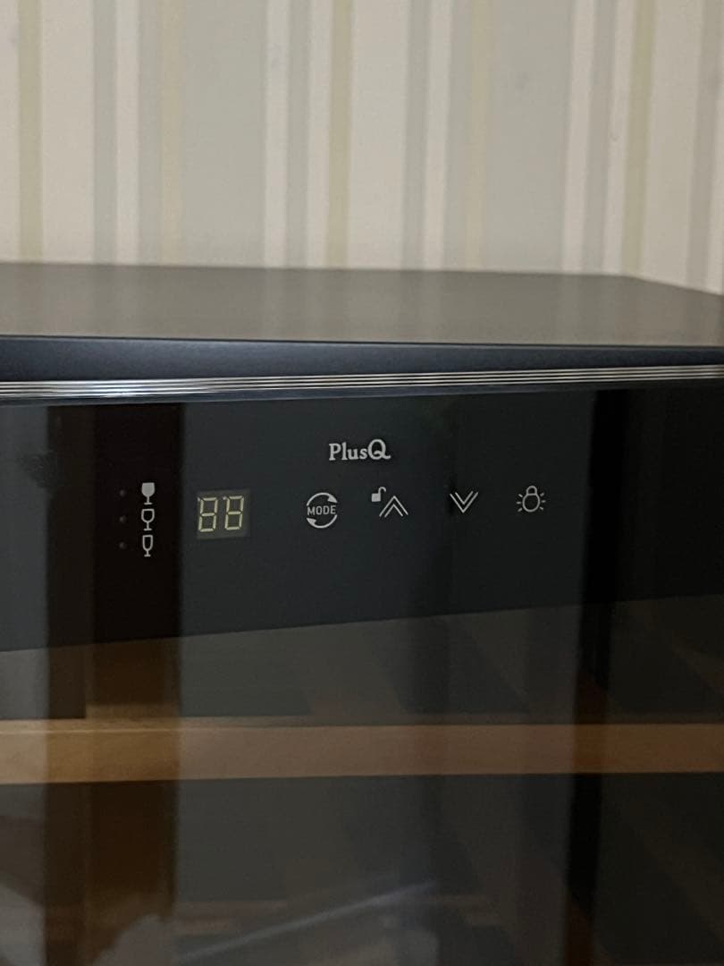 PlusQ ワインセラー　31本収納 コンプレッサー式　PWC-031C