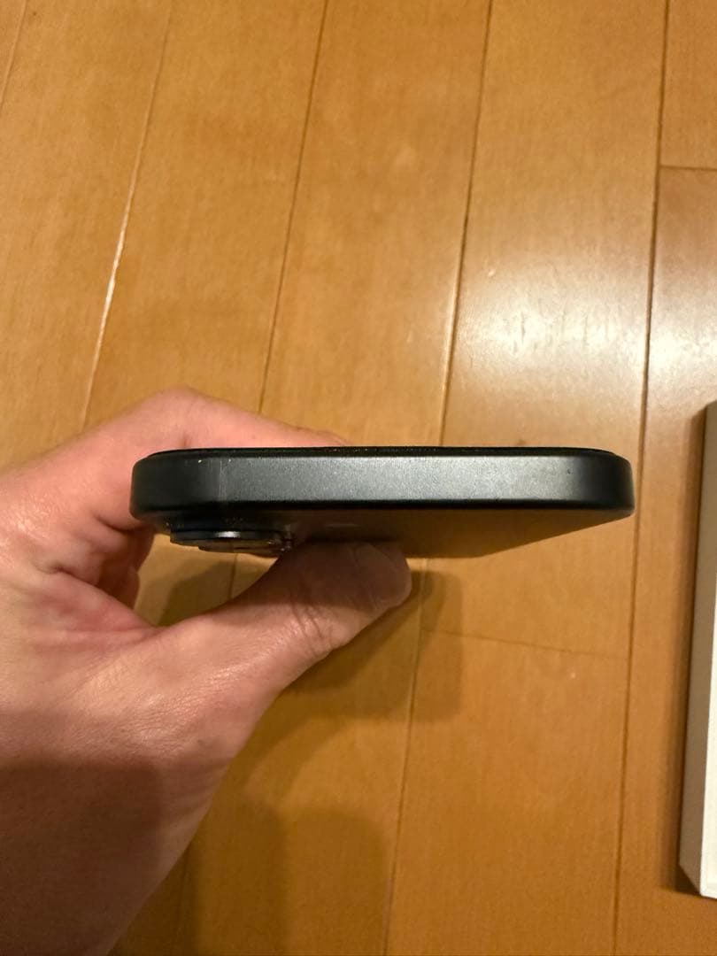 Apple iPhone 16 ブラック 本体 バッテリー100%