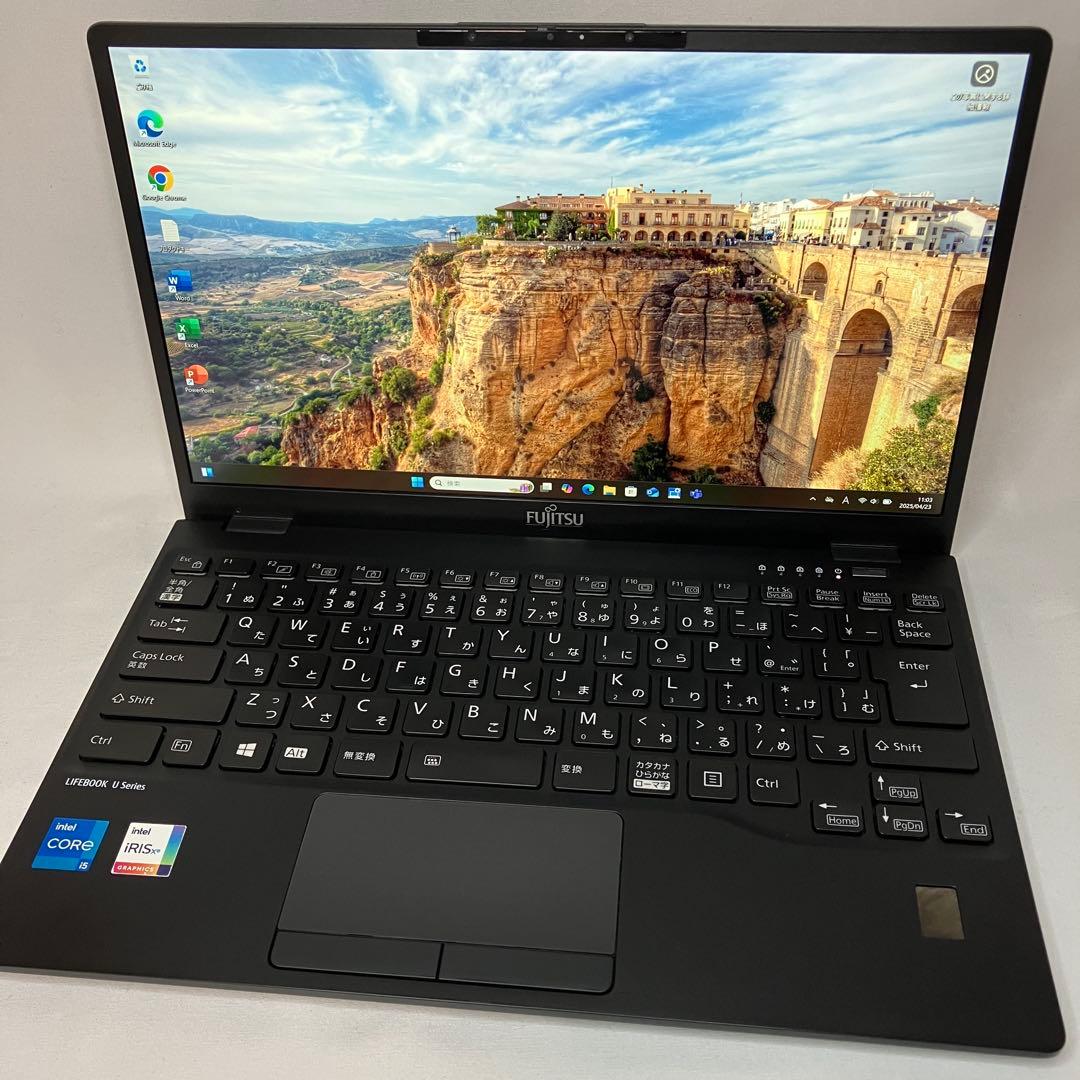 準美品 LIFEBOOK U9311/F 11世代 i5 16GB オフィス24