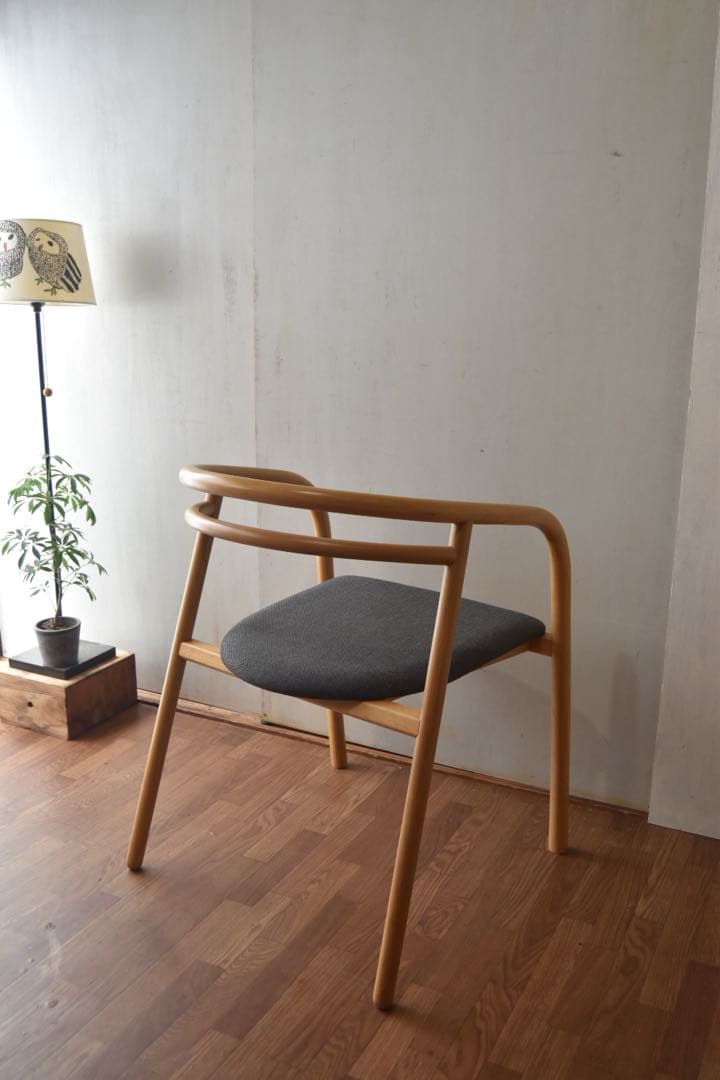 もこ Bentwood Arm chair ①
