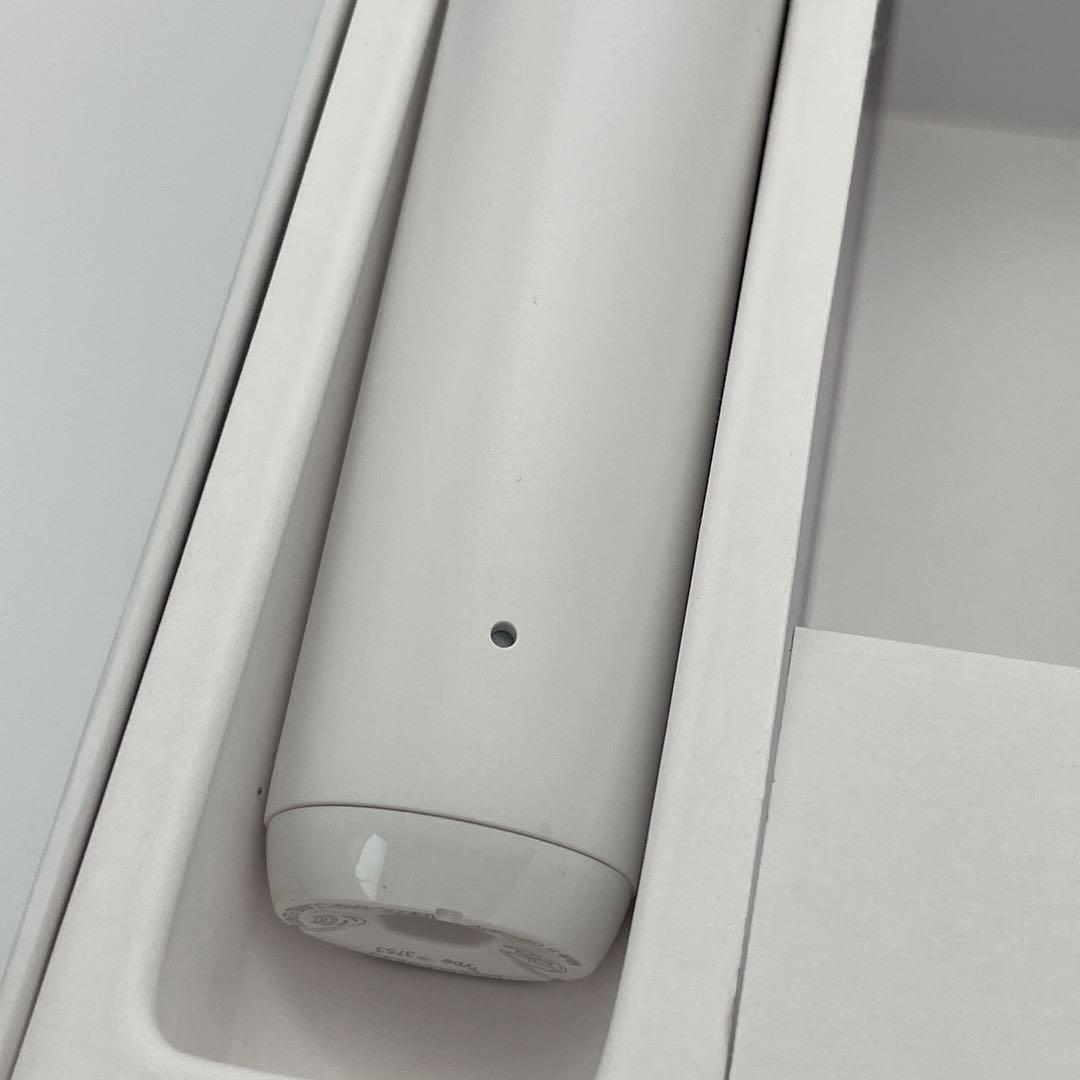 【H41】ブラウン オーラルB iOシリーズ 6 電動歯ブラシ　箱無し