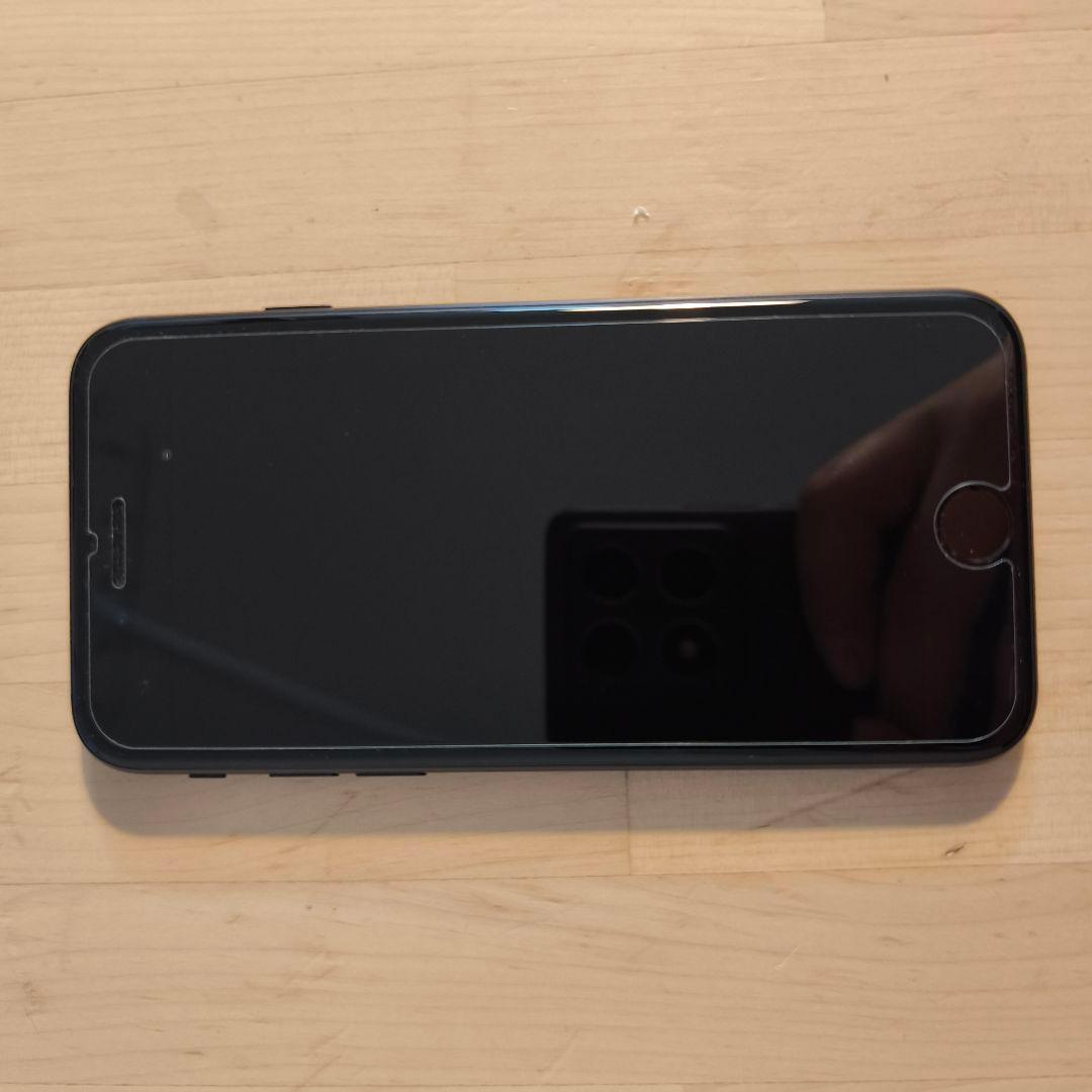 【極美品】iPhone SE3 128GB SIMフリー 純正バッテリー100%