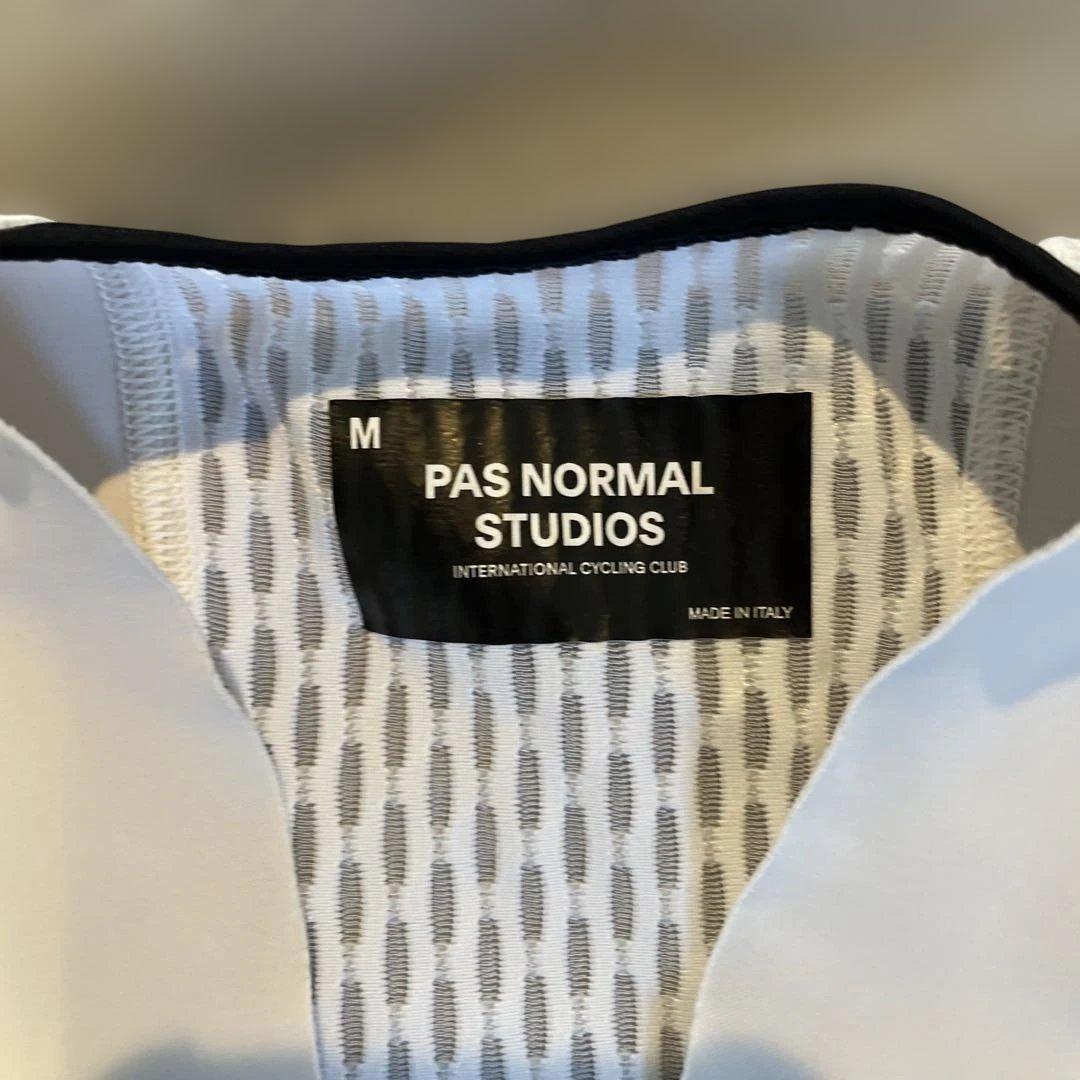 PAS NORMAL STUDIOS ビブ　ネイビー