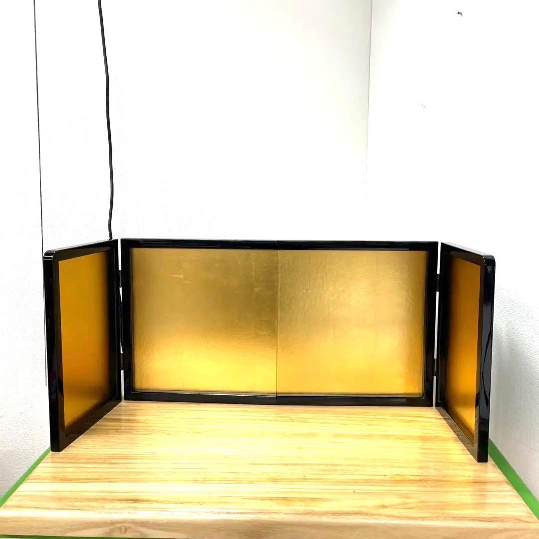 黒色と金色の折りたたみ式ひな祭り屏風飾り