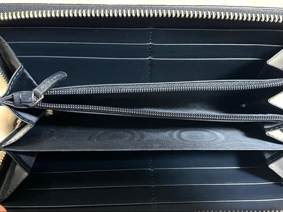 超美品！GUCCI 長財布 ネイビー