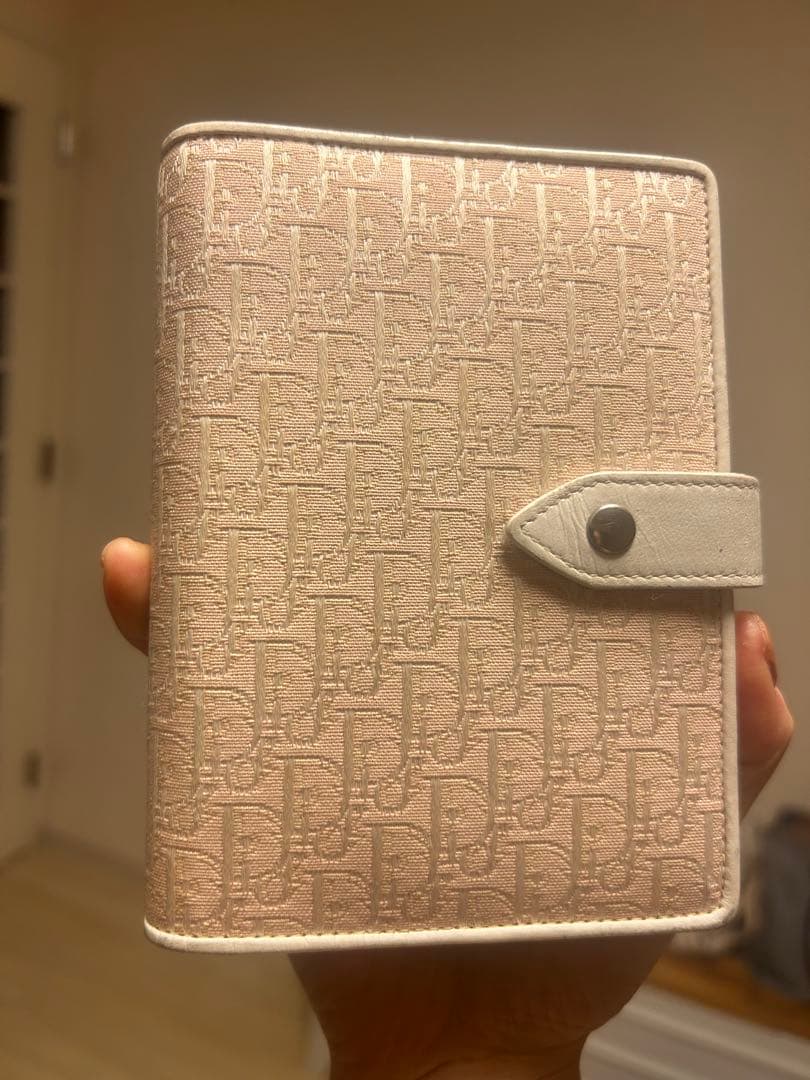 Christian Dior ピンク 6穴手帳カバー