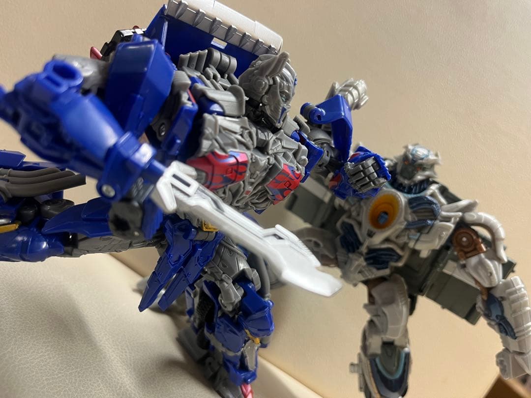 TS-03 オプティマス プライム トランスフォーマー スタジオシリーズ