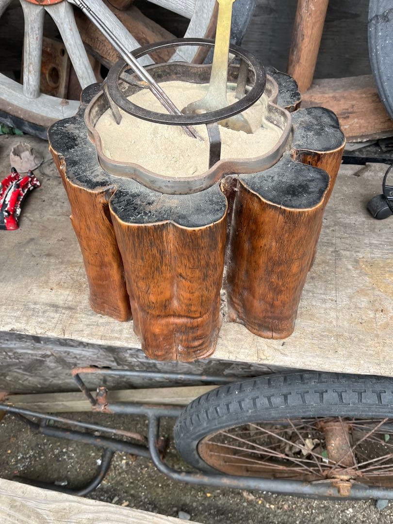 切り株火鉢、火鉢、木株火鉢、手あぶり火鉢、木製手あぶり火鉢