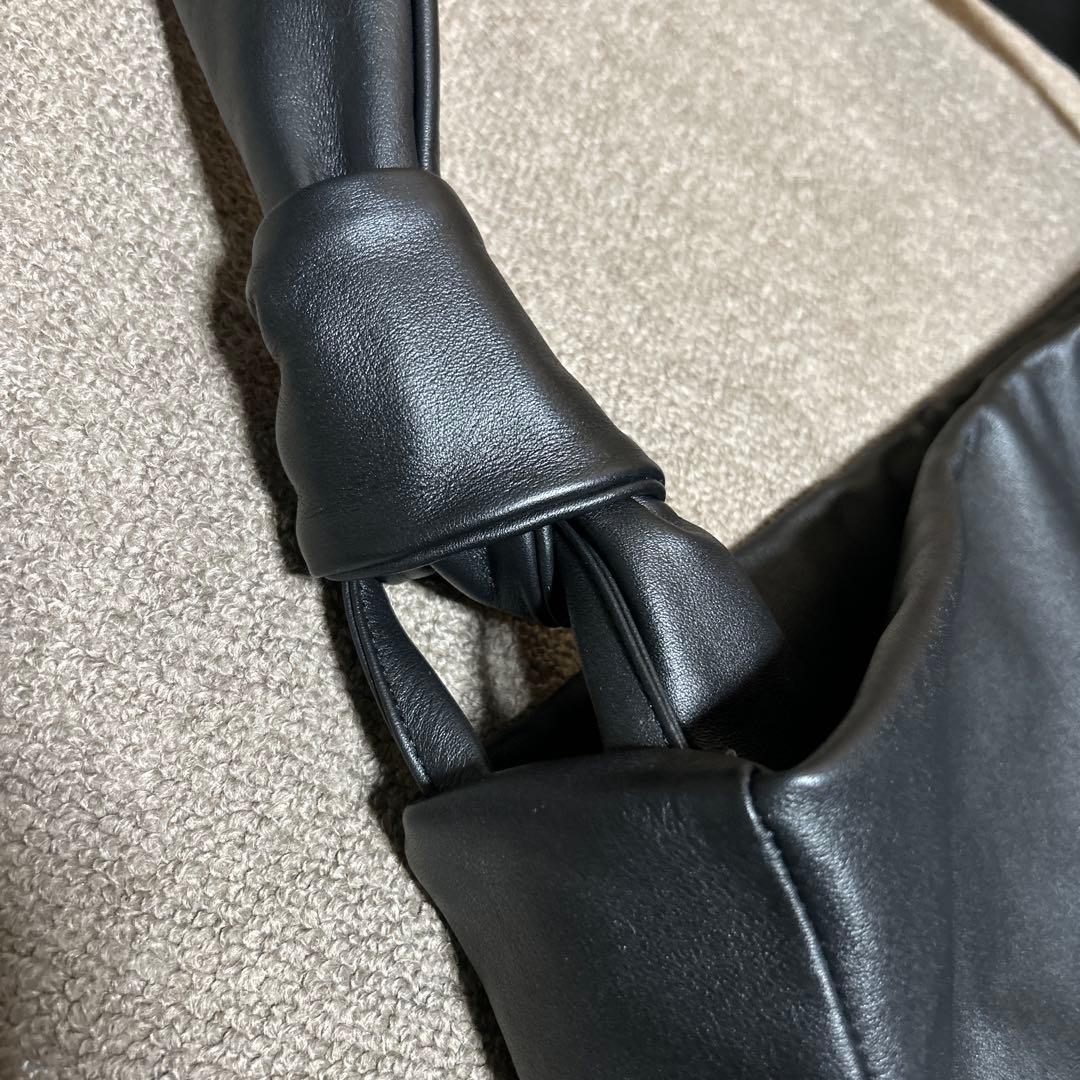 MAISON SPECIAL メゾンスペシャル レザーショルダーバッグ