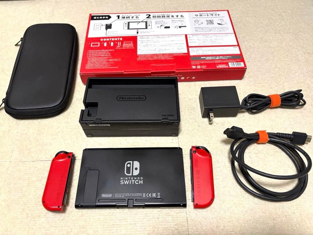 Nintendo Switch 本体 キャリングケース付き