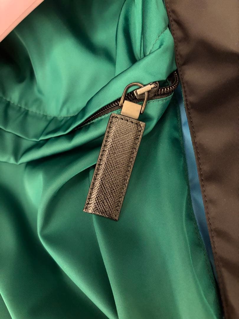 PRADA 20SS ナイロンジャケット XS グク着用