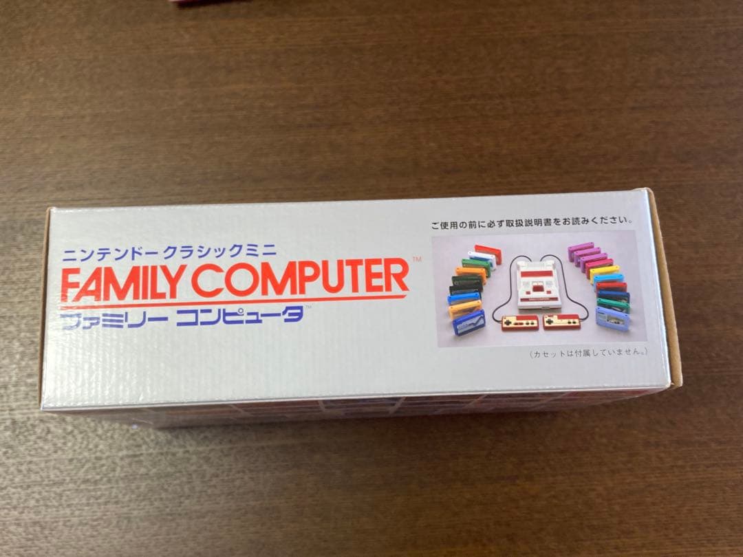Nintendo ニンテンドークラシックミニ ファミリーコンピュータ 美品