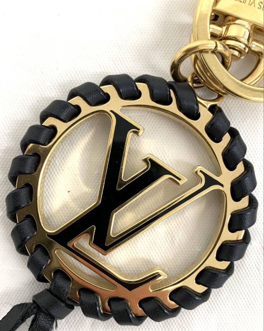 T05/166LOUISVUITTONルイヴィトンキーホルダーポルトクレ・ベリー