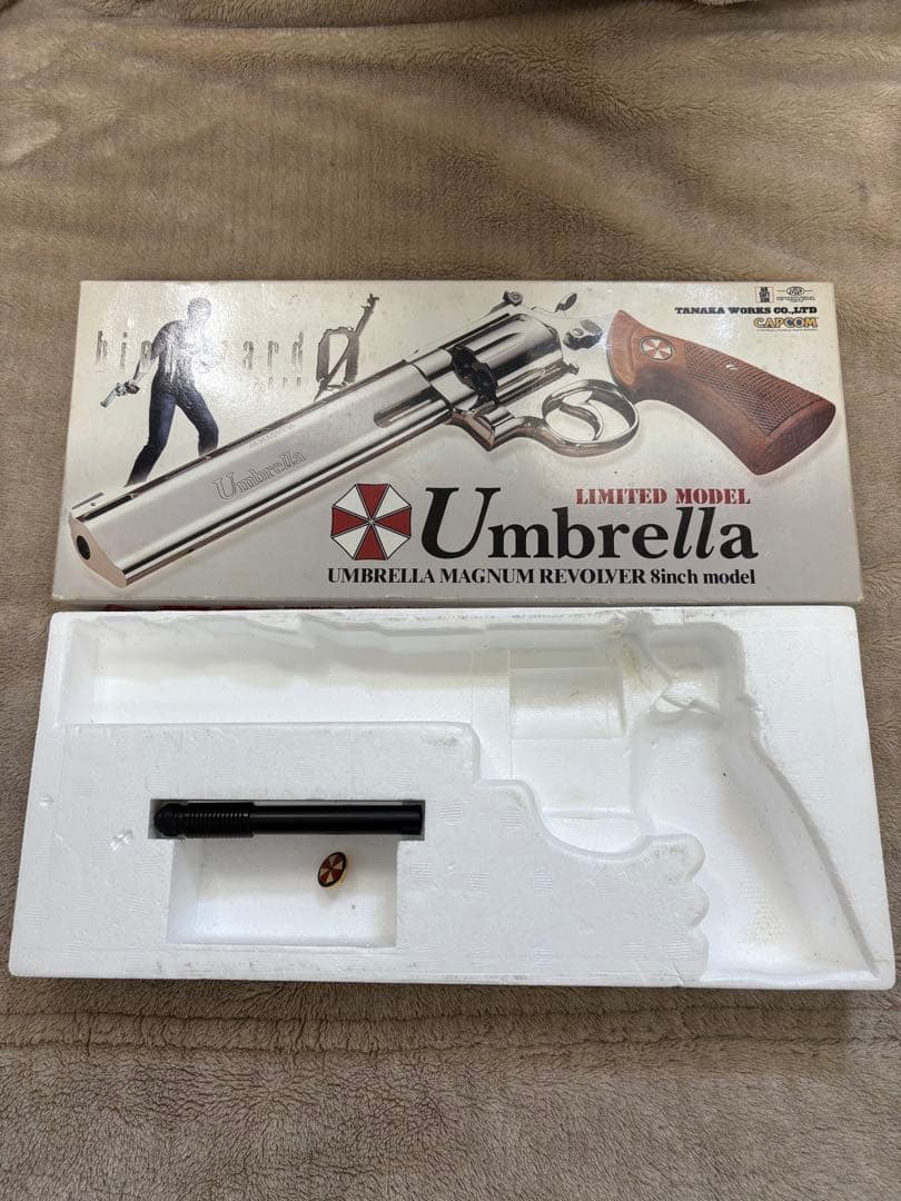 バイオハザード　リボルバー　8インチモデル　最終値下げ