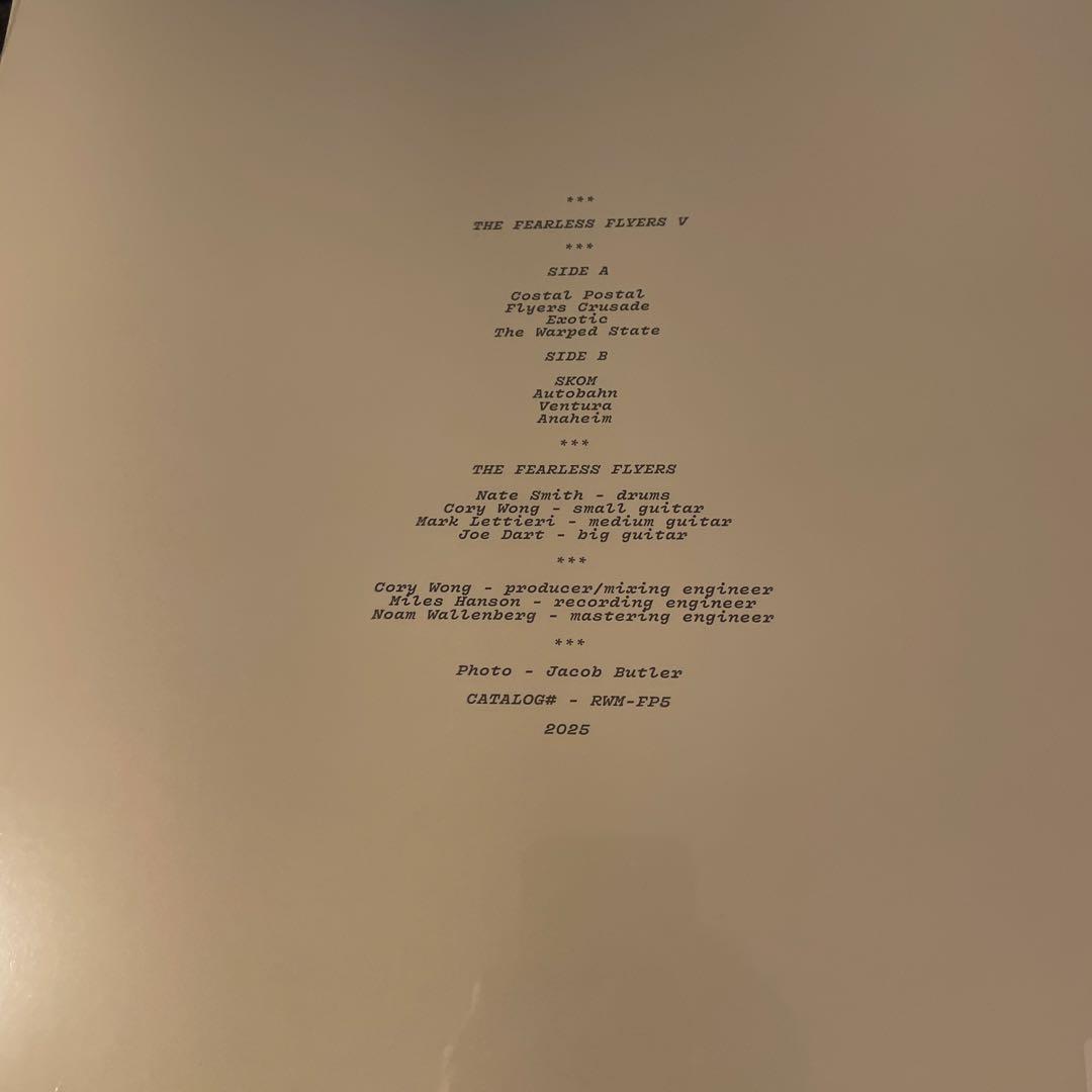 The Fragile Family V レコード