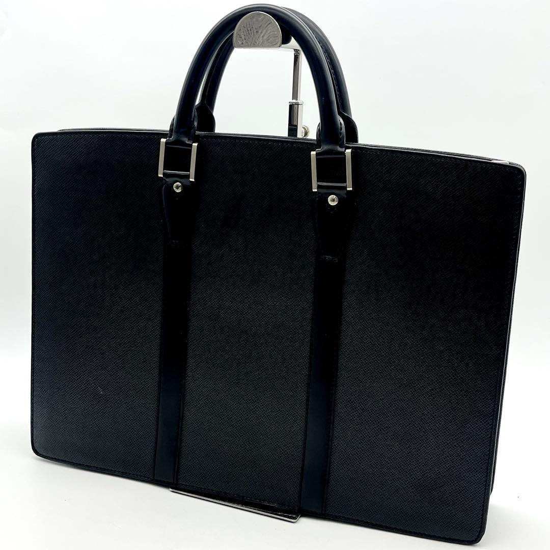 ルイヴィトン タイガ ポルトドキュマンロザン ビジネスバッグ 本物 正規品 人気