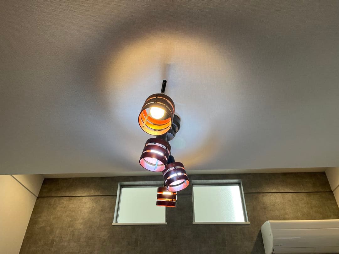 【大幅値下げ•東京メタル工業】シーリングライト（電球付き）