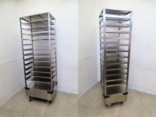 美品■キャスター付きステンレスシェルフ■インダストリアル■店舗什器■13段