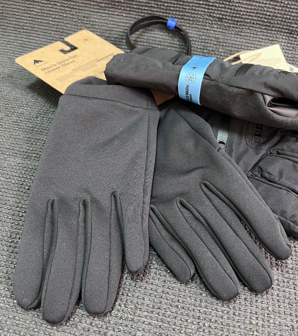 Burton GORE-TEXアンダーグローブ【True Black】Mサイズ