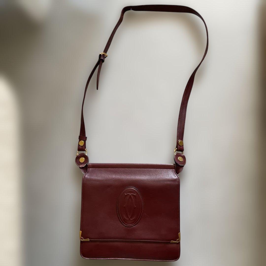 カルティエ　レザー ショルダーバッグ