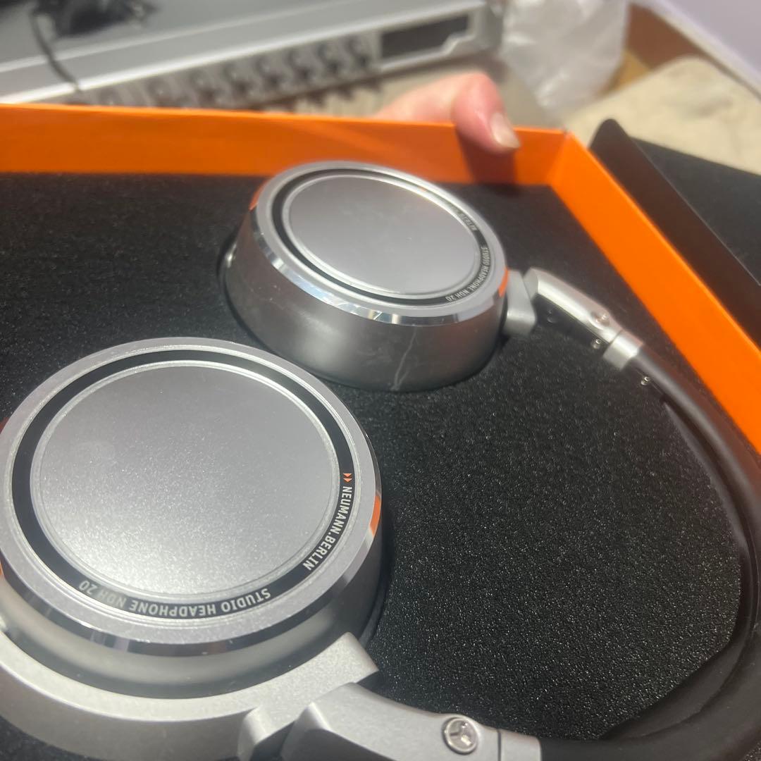 Neumann NDH 20 クローズド モニター ヘッドホン