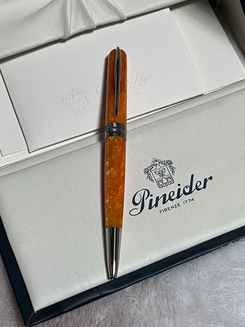 ☆廃番 新品未使用 ピナイダー ボールペン アバター サンフランイエロー☆