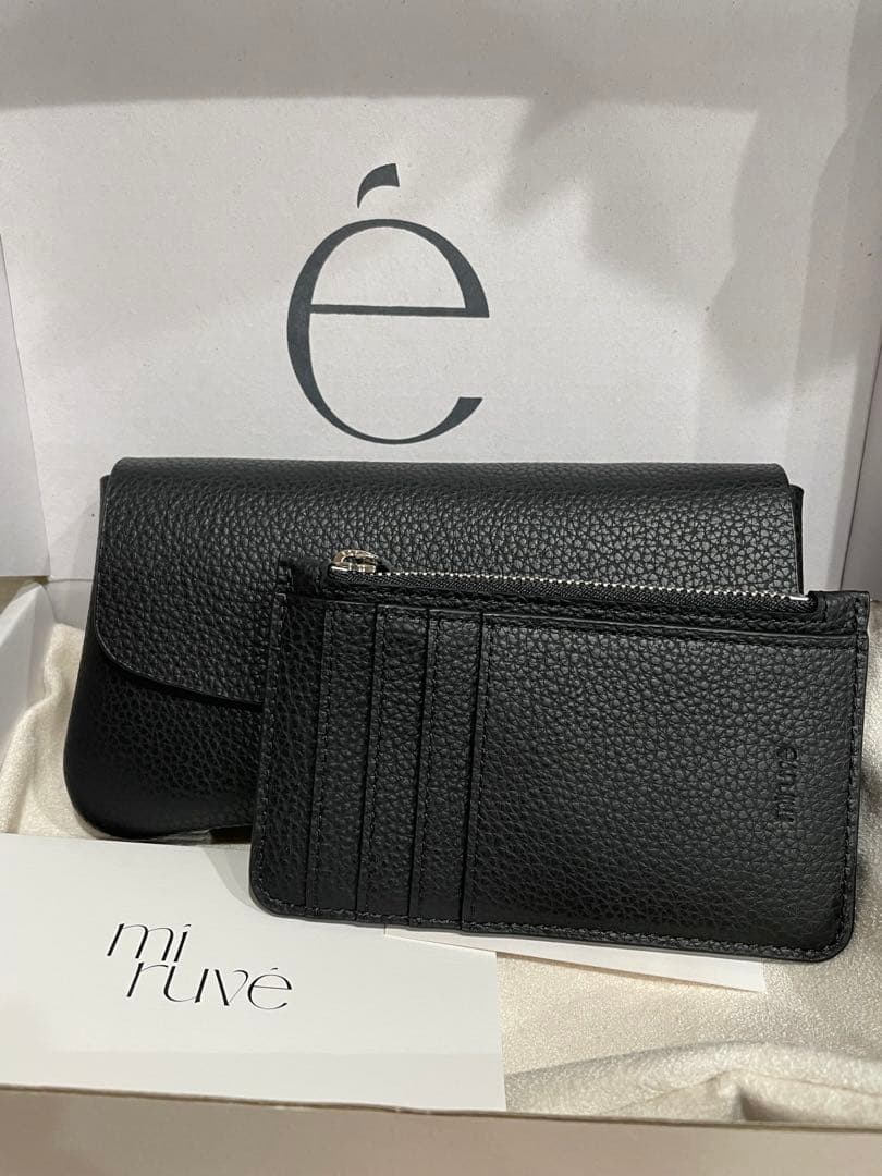 韓国　miruve ロングウォレット　saving