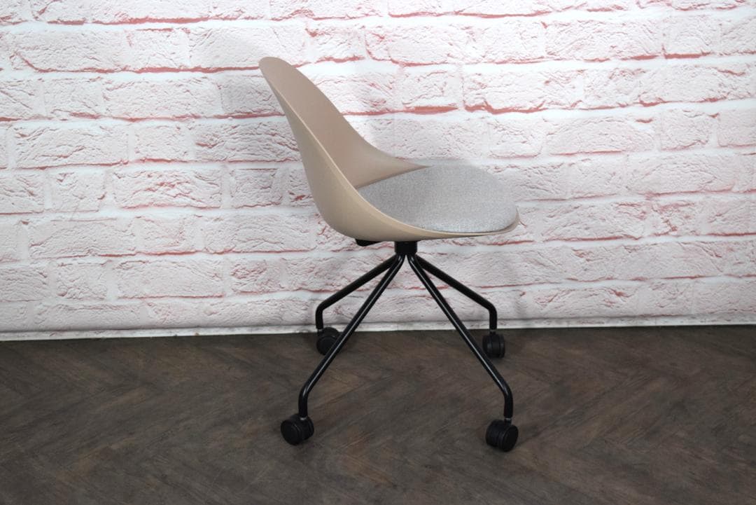 展示品 クラッシュゲート yuu/ユー エッグ デスクチェア ベージュ d
