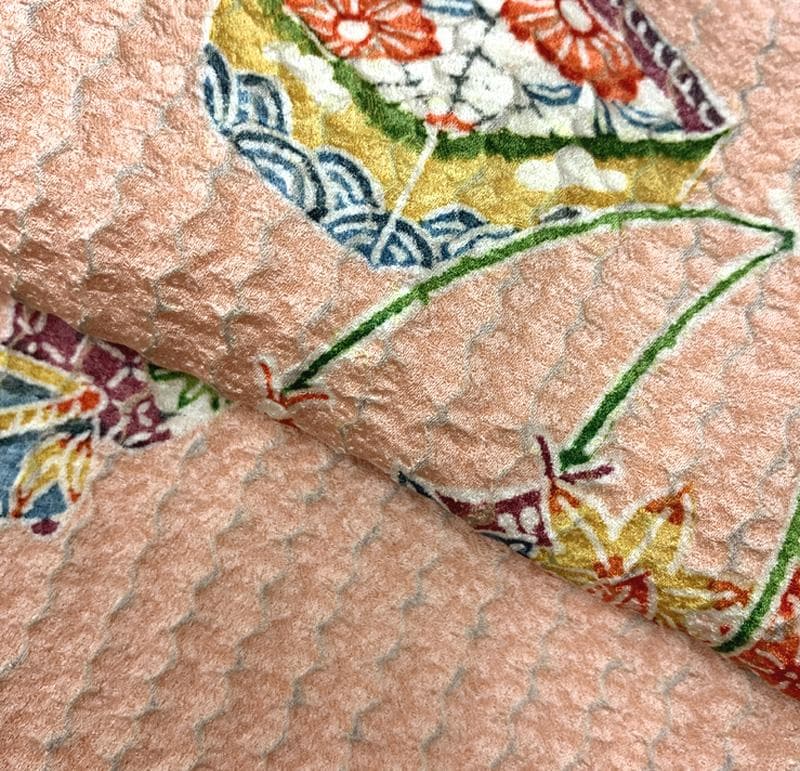 510ag29□七五三 三歳 女児 着物&被布 金彩 四季花籠文様□美品