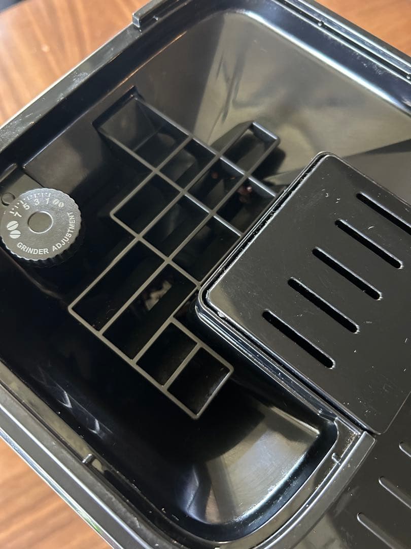 デロンギ　DeLonghi MAGNIFICA Evo イーヴォ