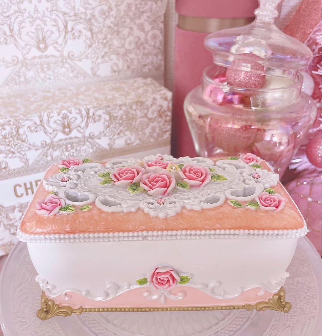 早い者勝ち♡レア♡入手困難♡ピンク♡姫系♡リズリサ キャミソール♡ハローキティ