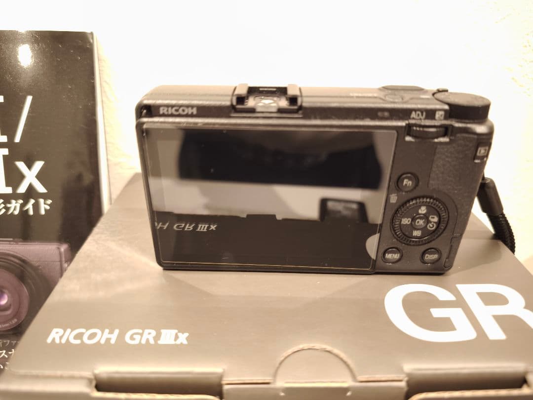 【美品】RICHO GR3x おまけ多数　シャッター回数　682回