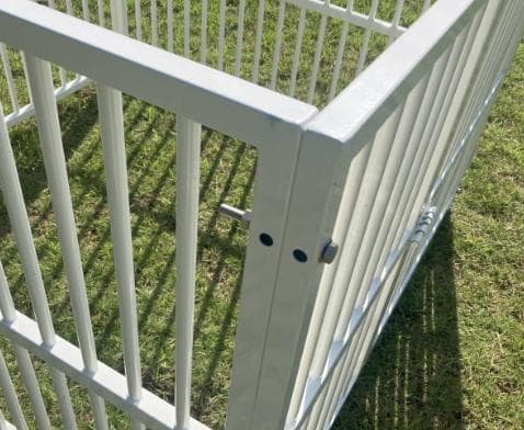 スチール製ドッグハウス　マルチサークルハウス　屋内　屋外用 ［犬小屋 大型犬］