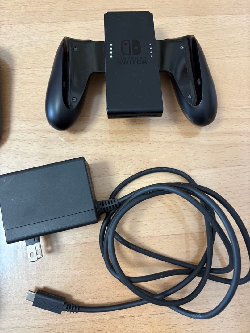 【動作確認、初期化済み】Nintendo Switch 本体一式(箱無し)