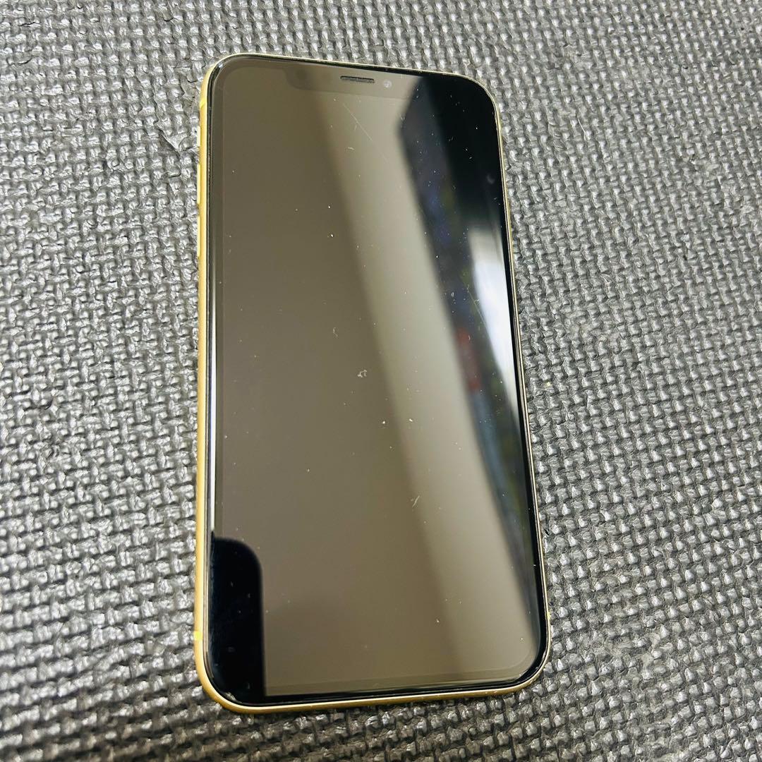 美品　iPhone xr 128GB イエロー 本体　SIMロック解除済み
