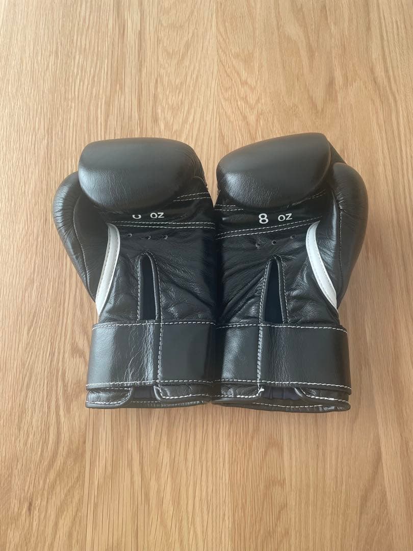 【即日発送】Winning ボクシンググローブ 8oz 黒