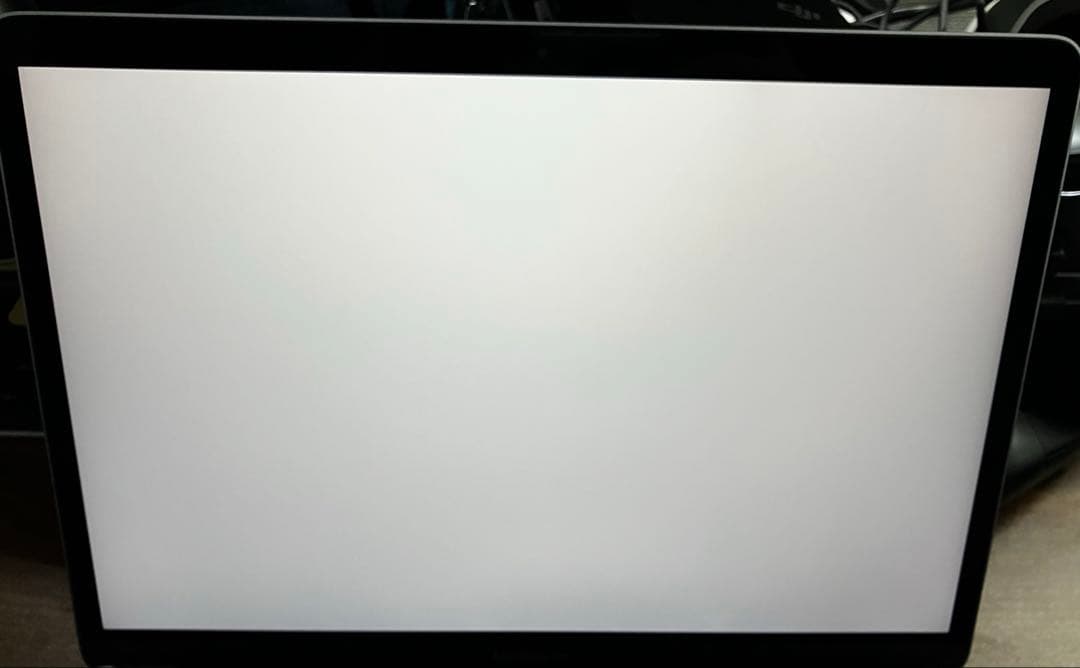 Apple M1 MacBook Air 13インチ 16GB/256GB